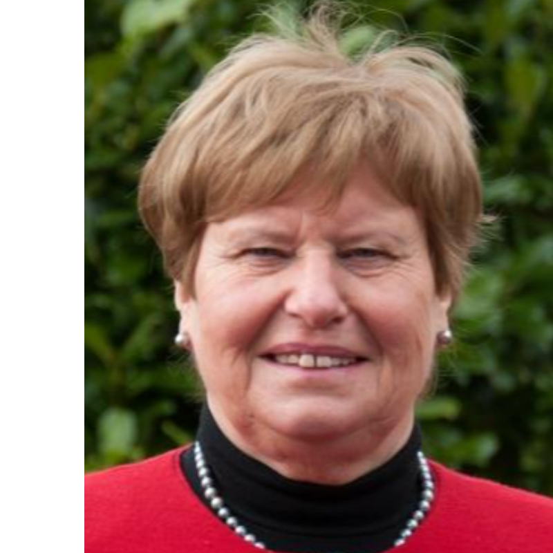  Elfriede Lange