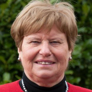  Elfriede Lange